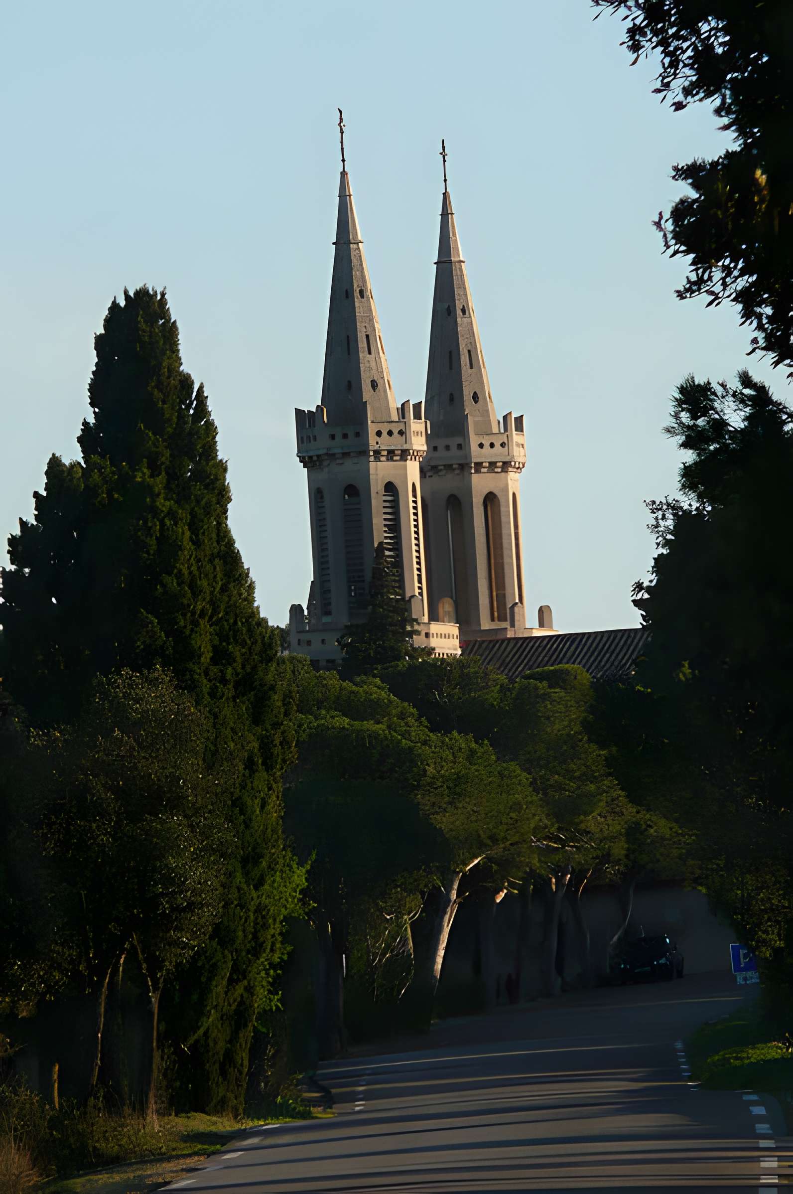 Abbaye Saint-Michel de Frigolet