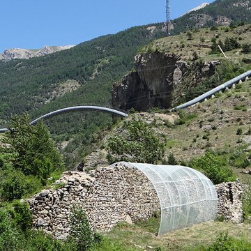 Barry de la Bâtie ou Mur des Vaudois aux Vigneaux