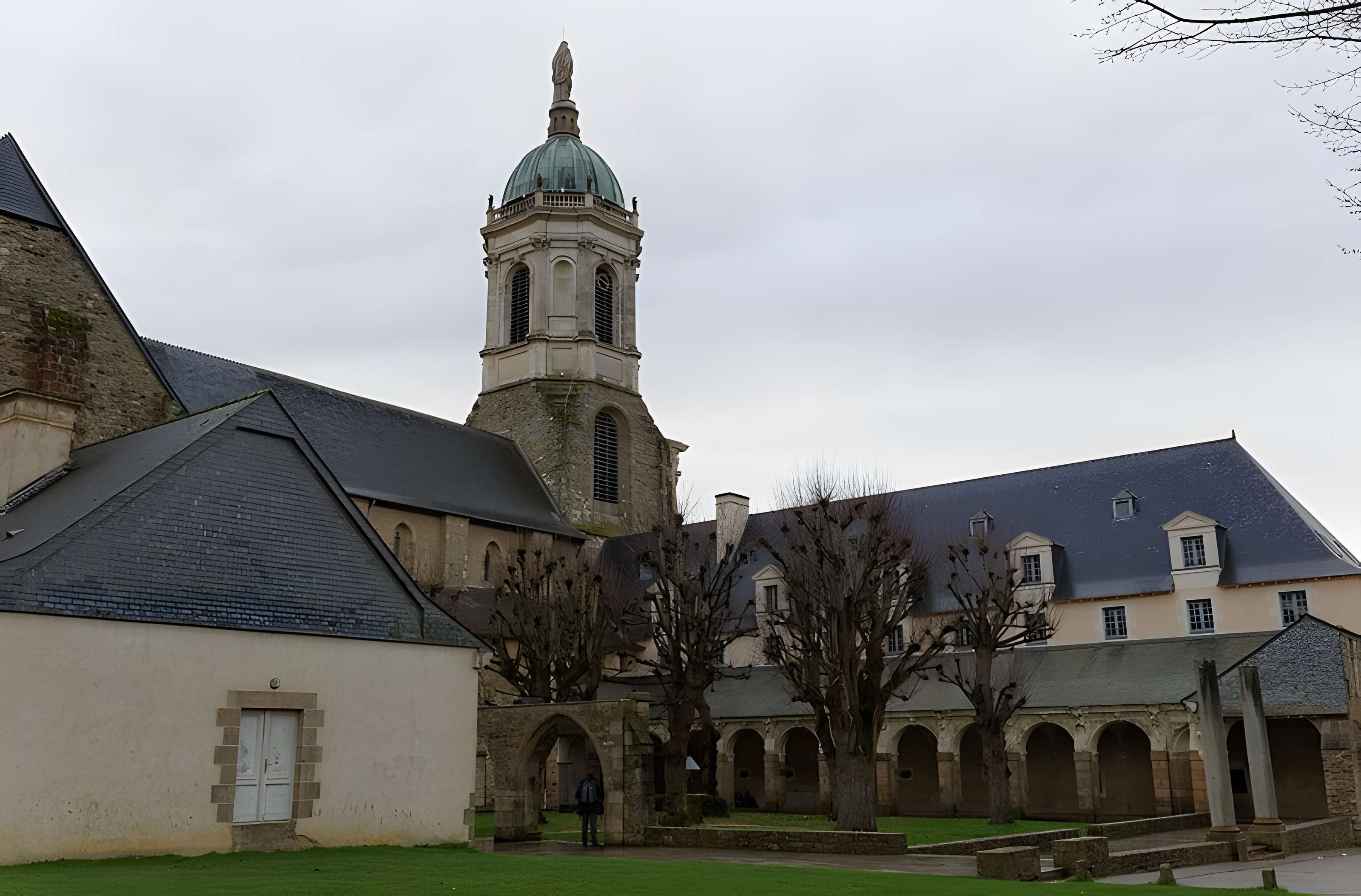 Notre-Dame-en-Saint-Melaine de Rennes
