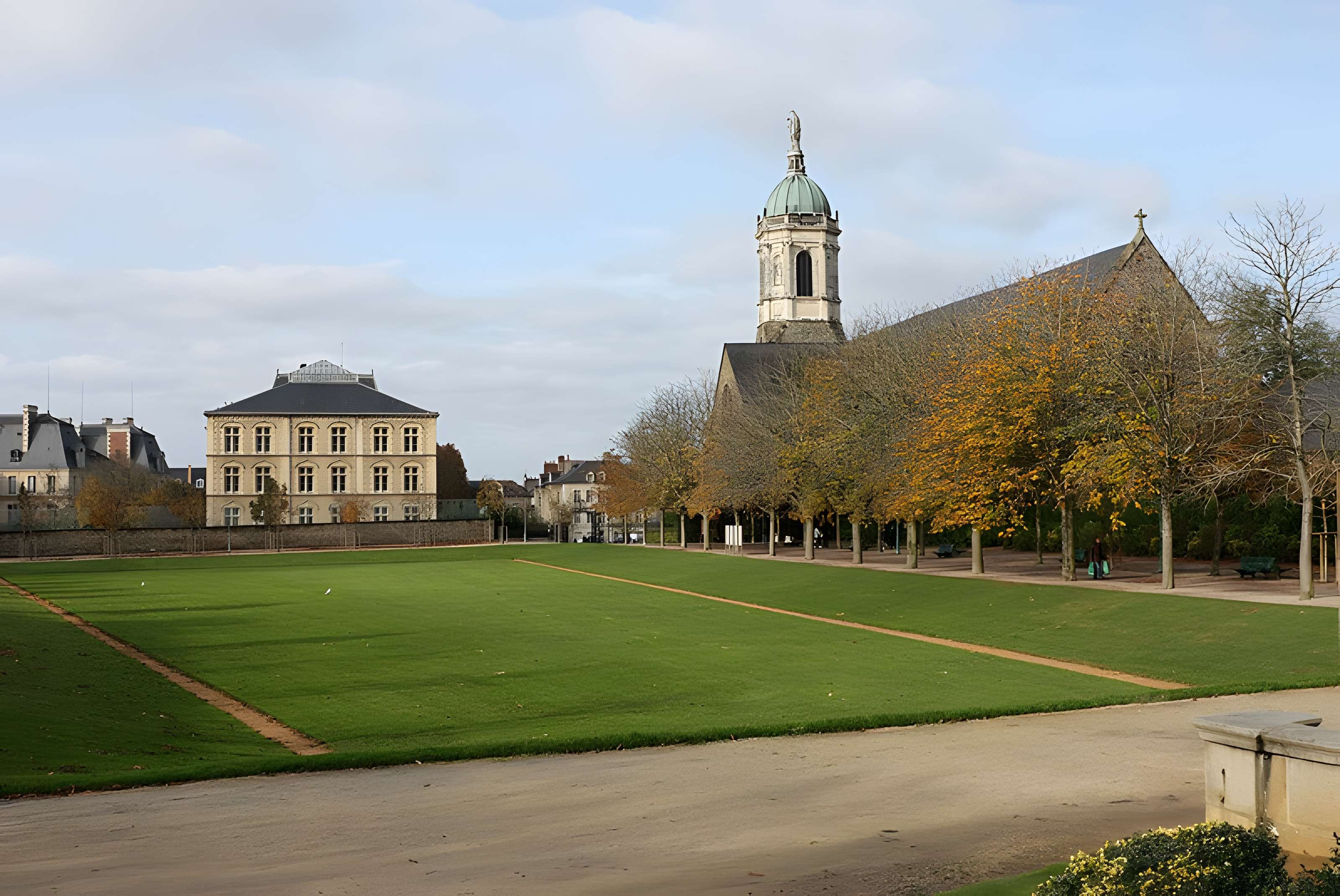 Notre-Dame-en-Saint-Melaine de Rennes