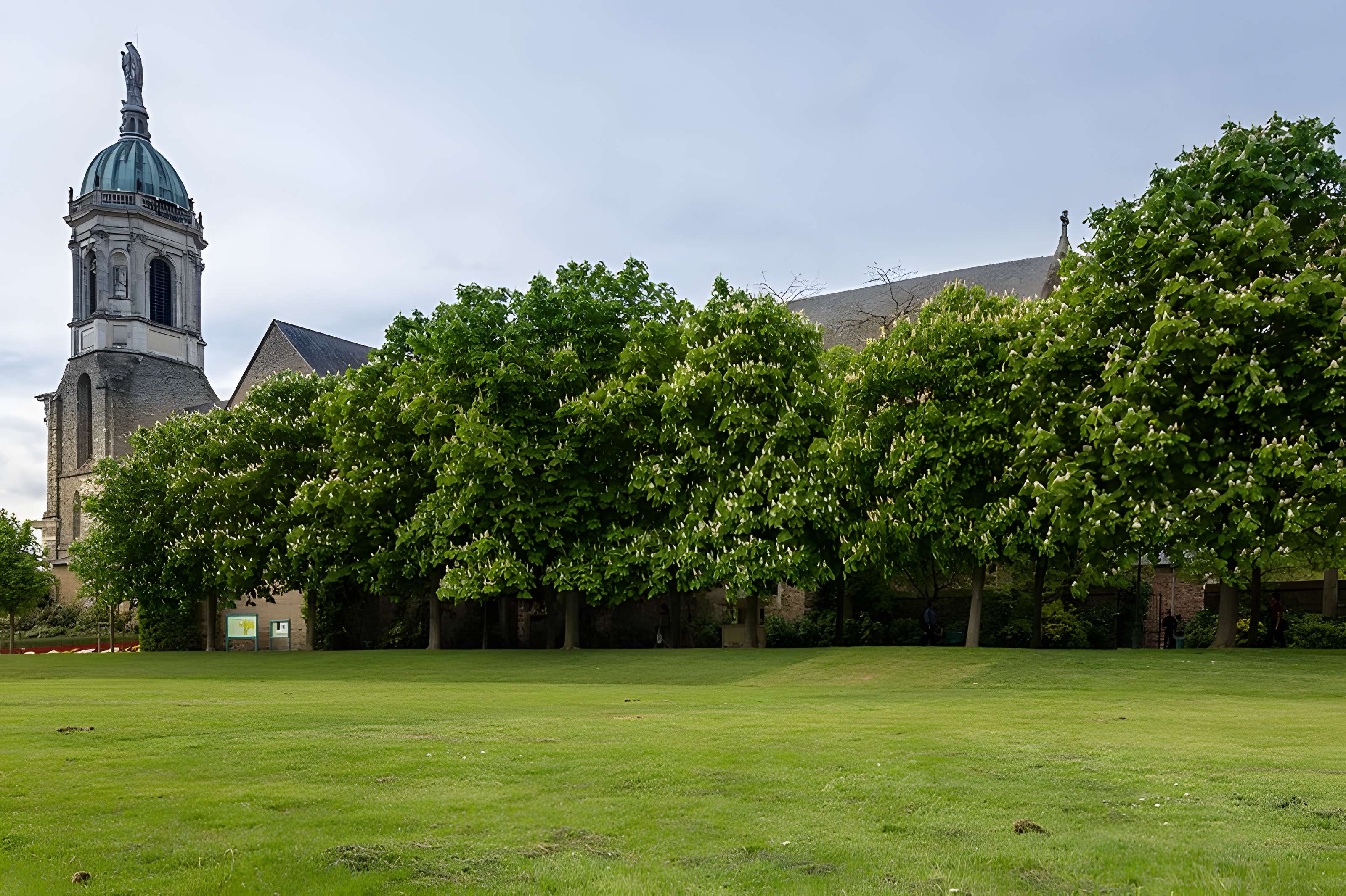 Notre-Dame-en-Saint-Melaine de Rennes