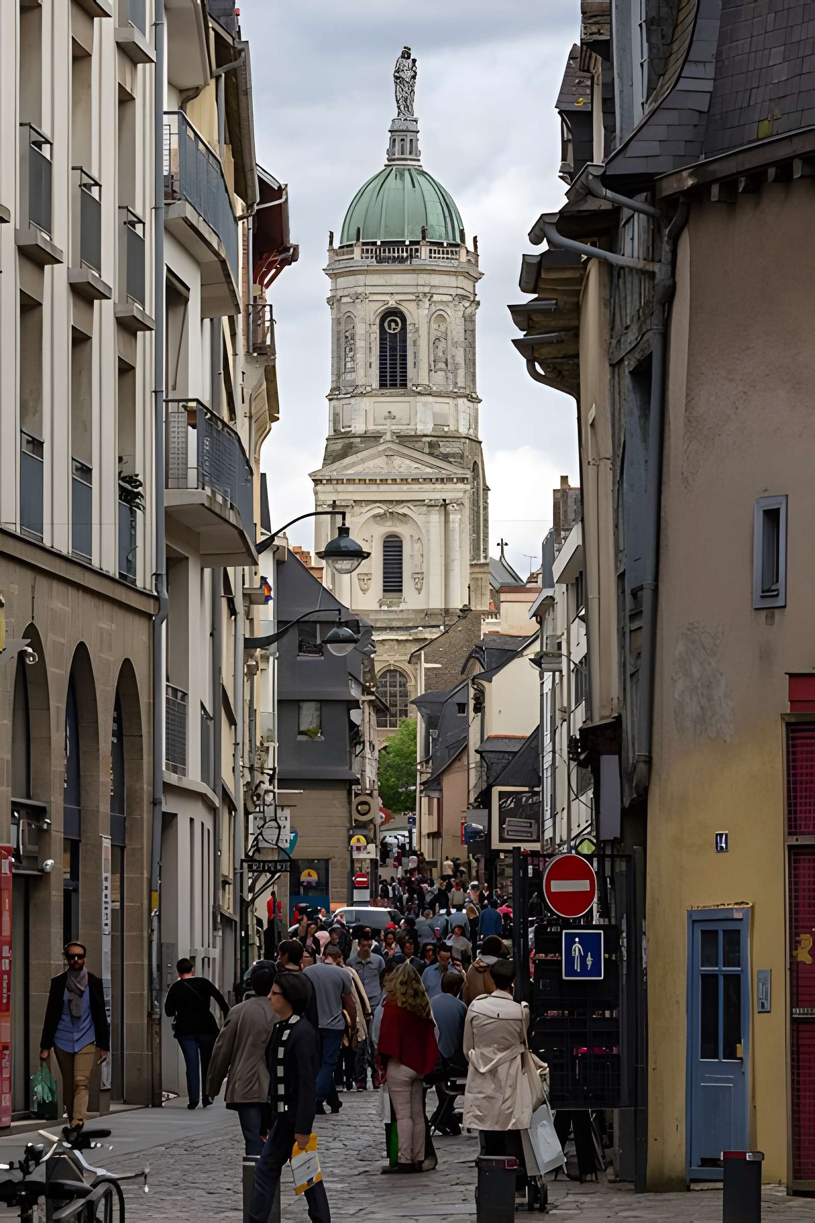 Notre-Dame-en-Saint-Melaine de Rennes
