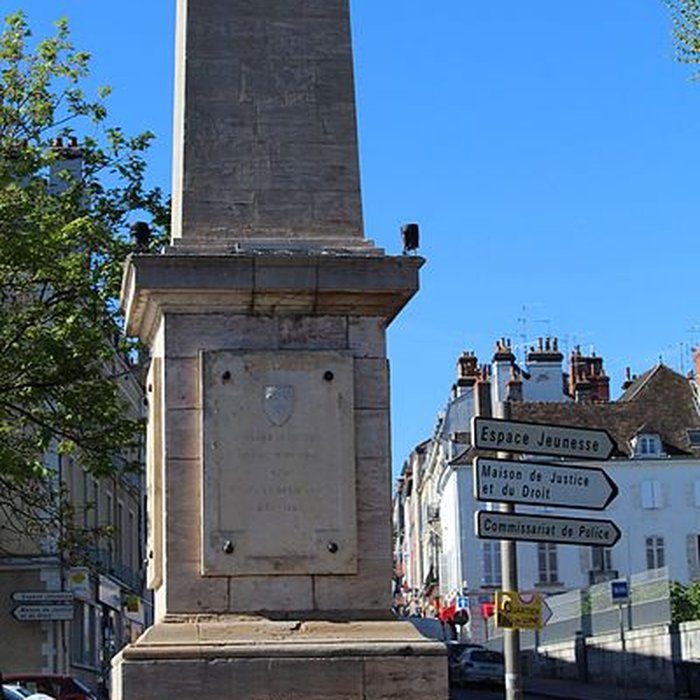 Photo de Obélisque commémoratif de Chalon-sur-Saône