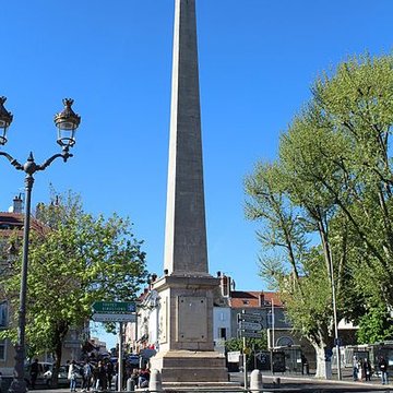 Obélisque commémoratif de Chalon-sur-Saône