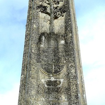 Obélisque de Villeneuve-le-Comte