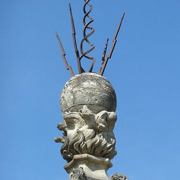 Obélisque de Villeneuve-le-Comte