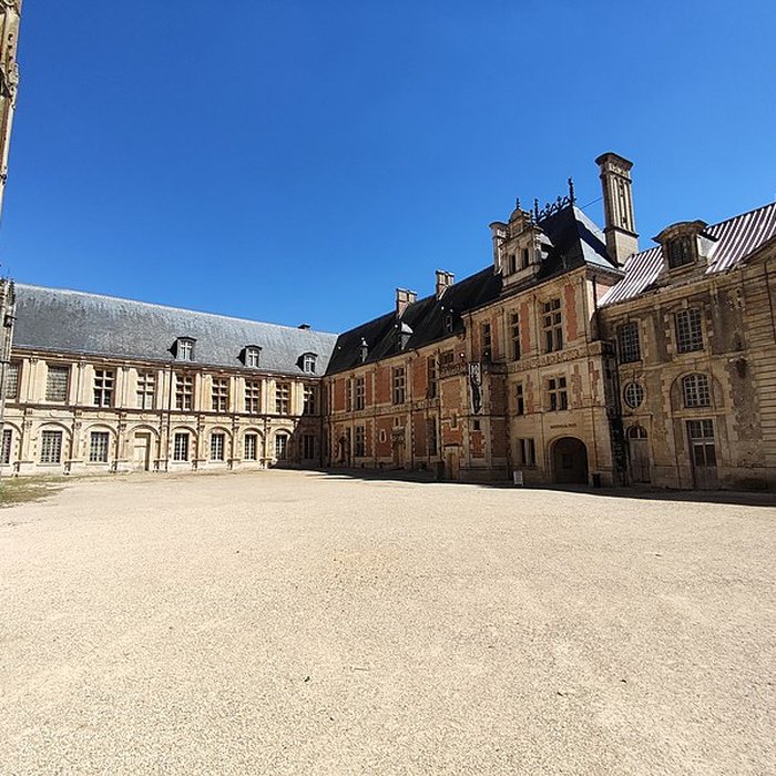 Photo de Palais archiépiscopal de Sens