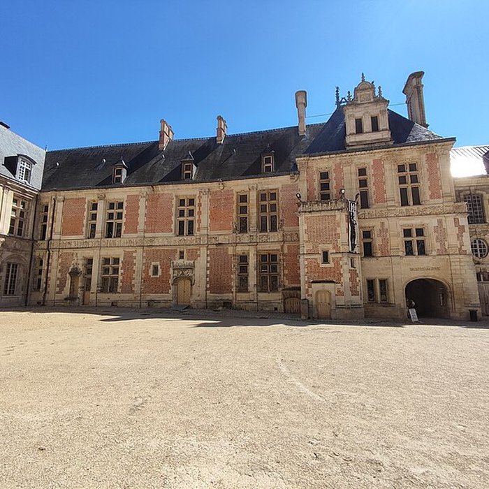 Photo de Palais archiépiscopal de Sens