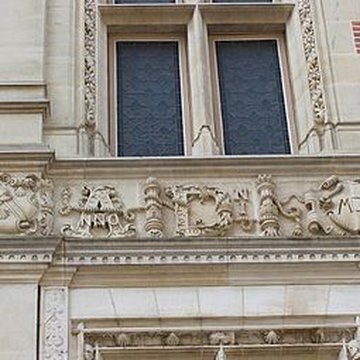 Palais archiépiscopal de Sens