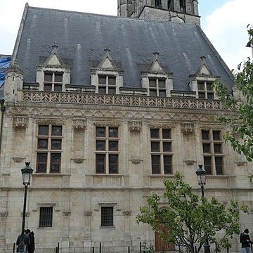 Hôtel des Créneaux à Orléans