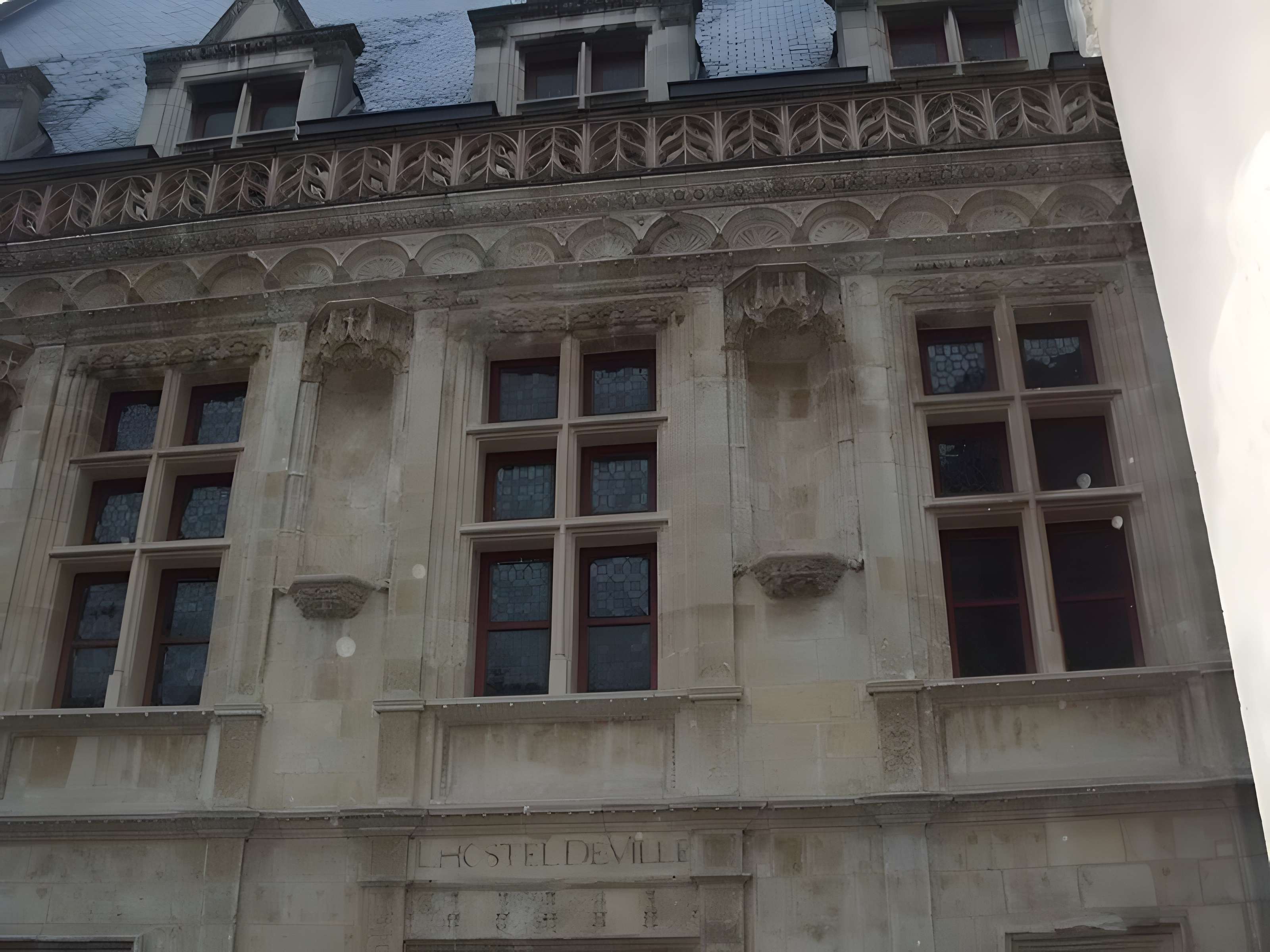 Hôtel des Créneaux à Orléans