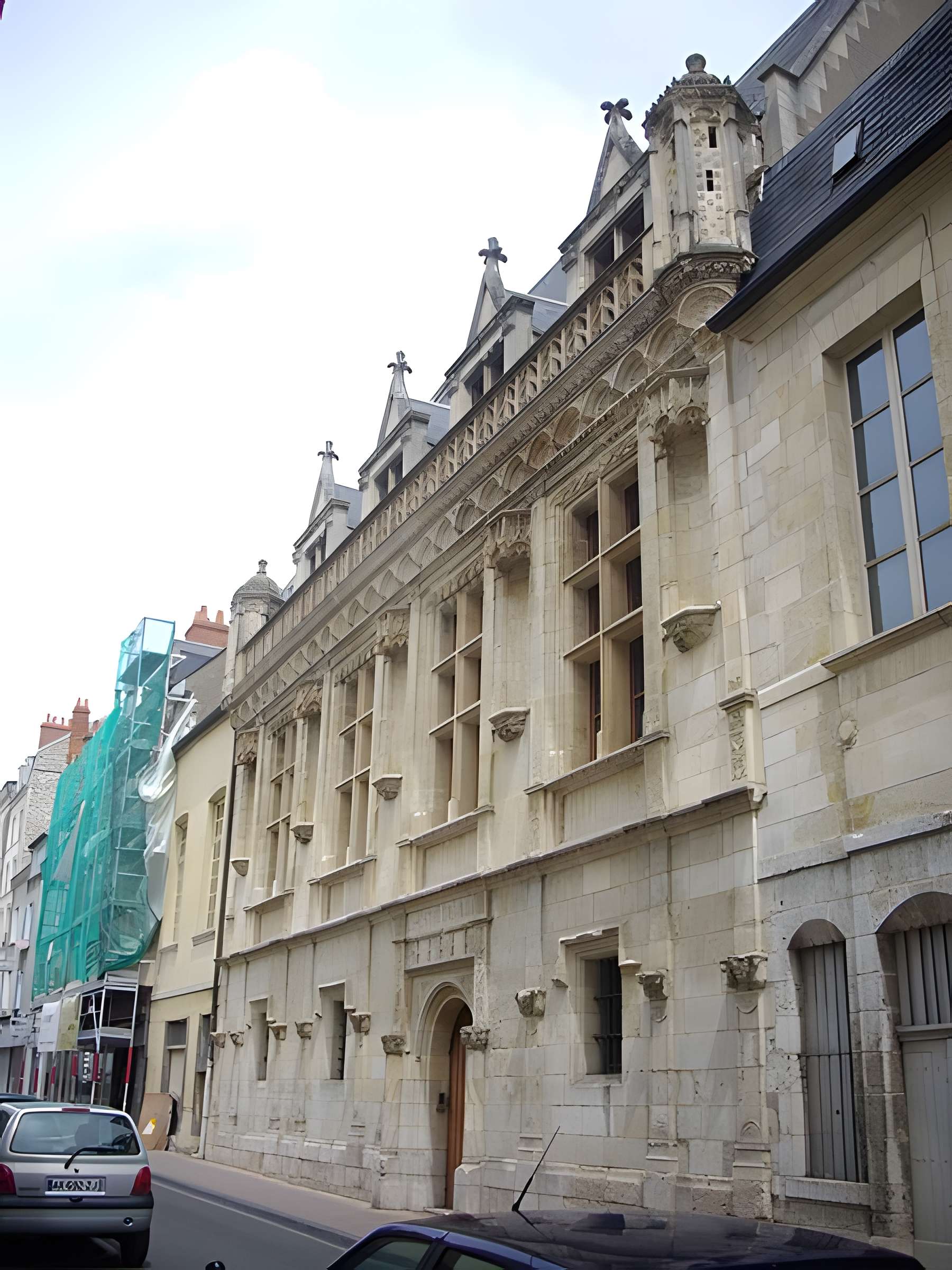 Hôtel des Créneaux à Orléans