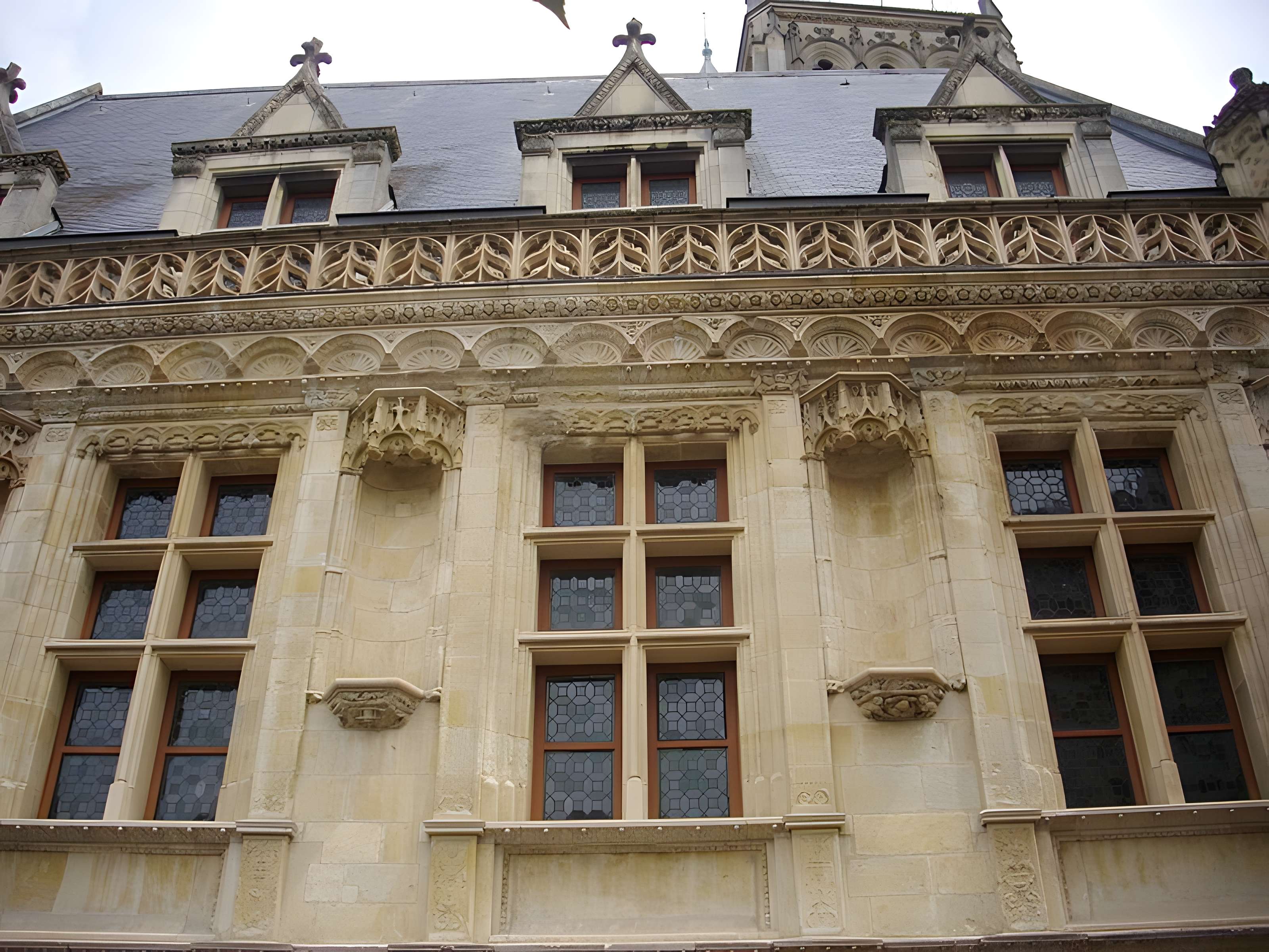 Hôtel des Créneaux à Orléans