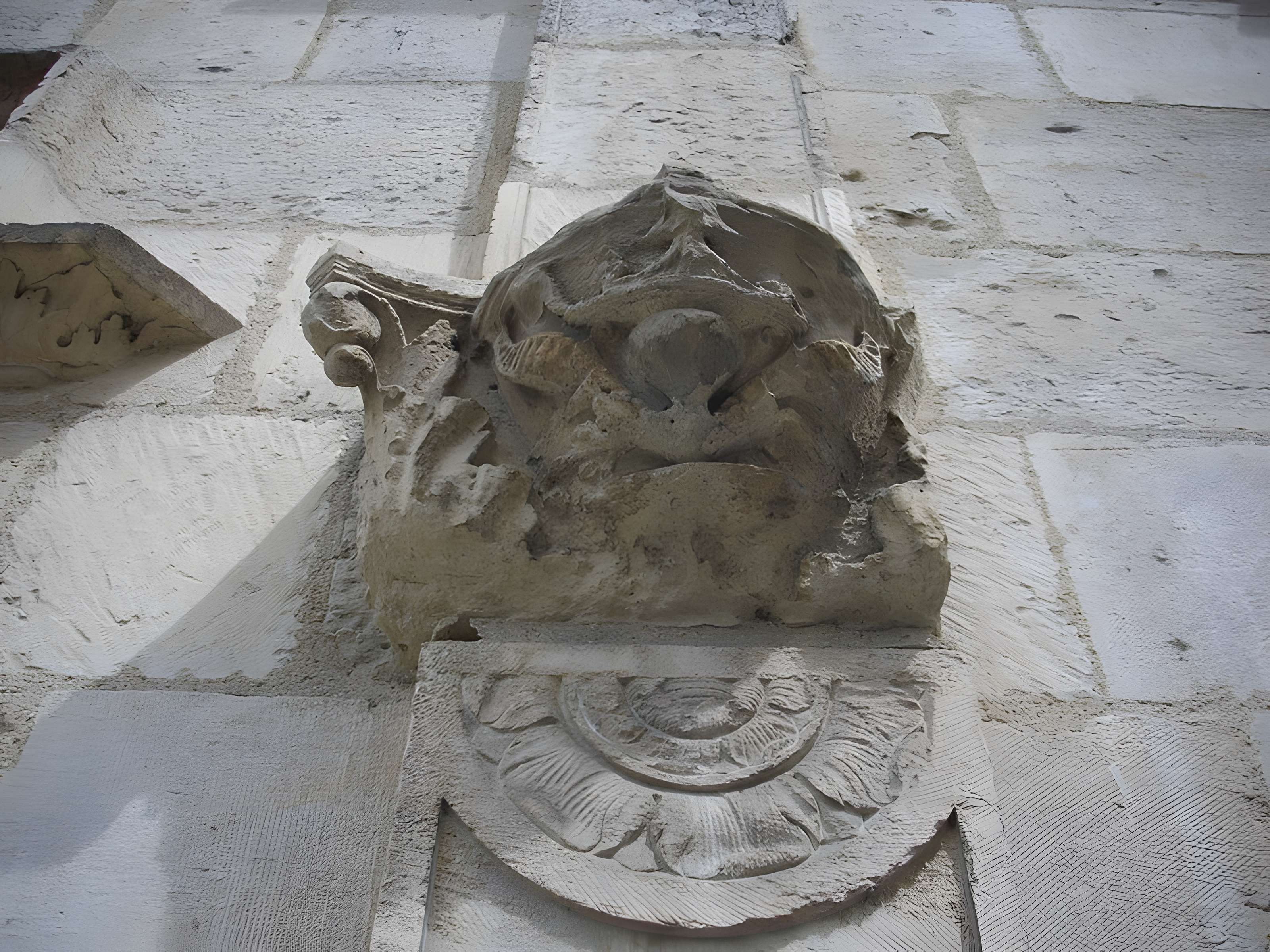 Hôtel des Créneaux à Orléans