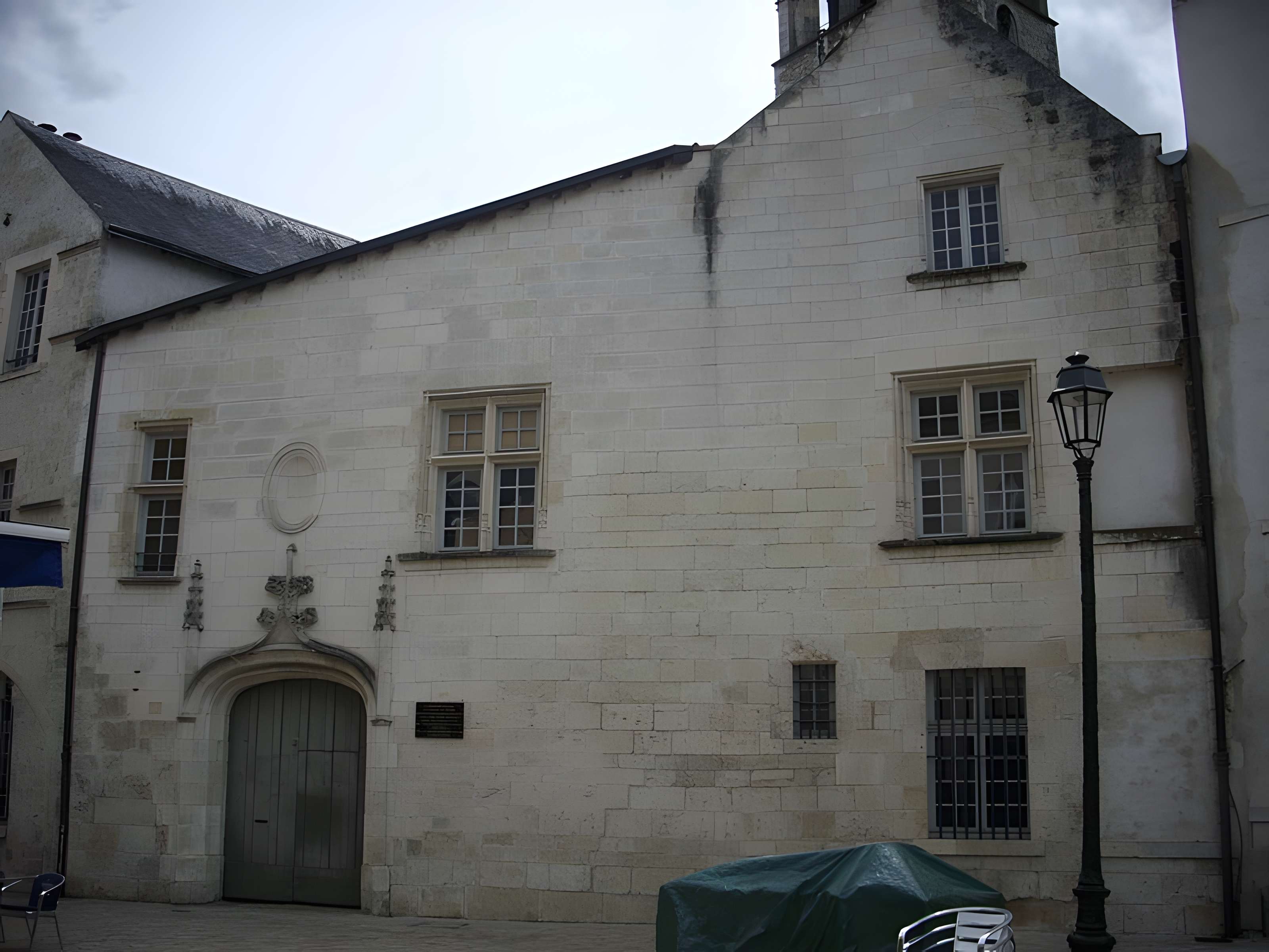 Hôtel des Créneaux à Orléans