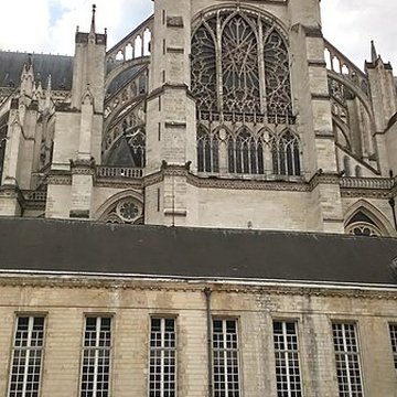 Palais épiscopal dAmiens