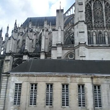 Palais épiscopal dAmiens