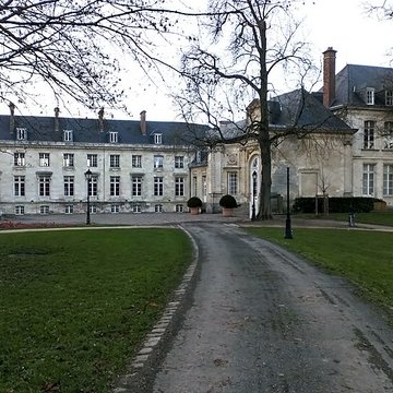 Palais épiscopal dAmiens