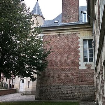 Palais épiscopal dAmiens