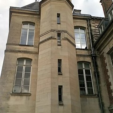 Palais épiscopal dAmiens