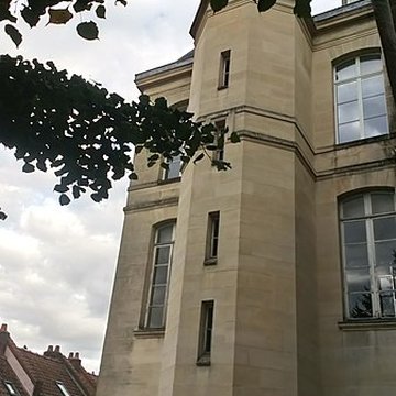 Palais épiscopal dAmiens