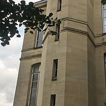 Palais épiscopal dAmiens