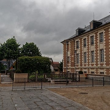 Palais épiscopal dAmiens