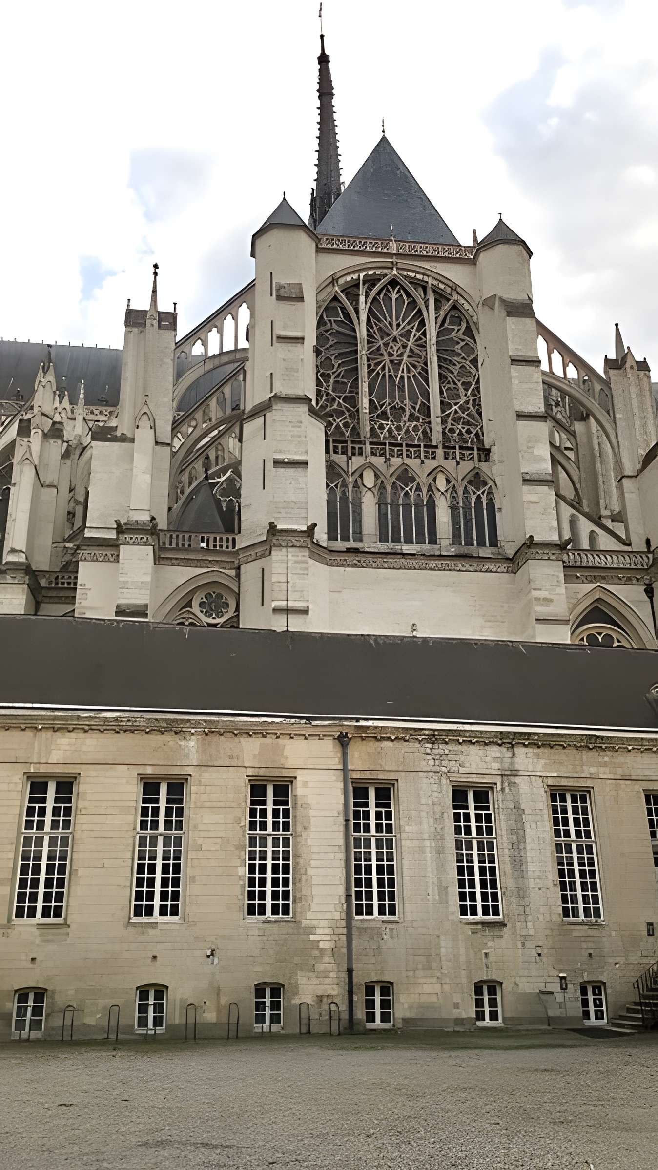 Palais épiscopal d'Amiens