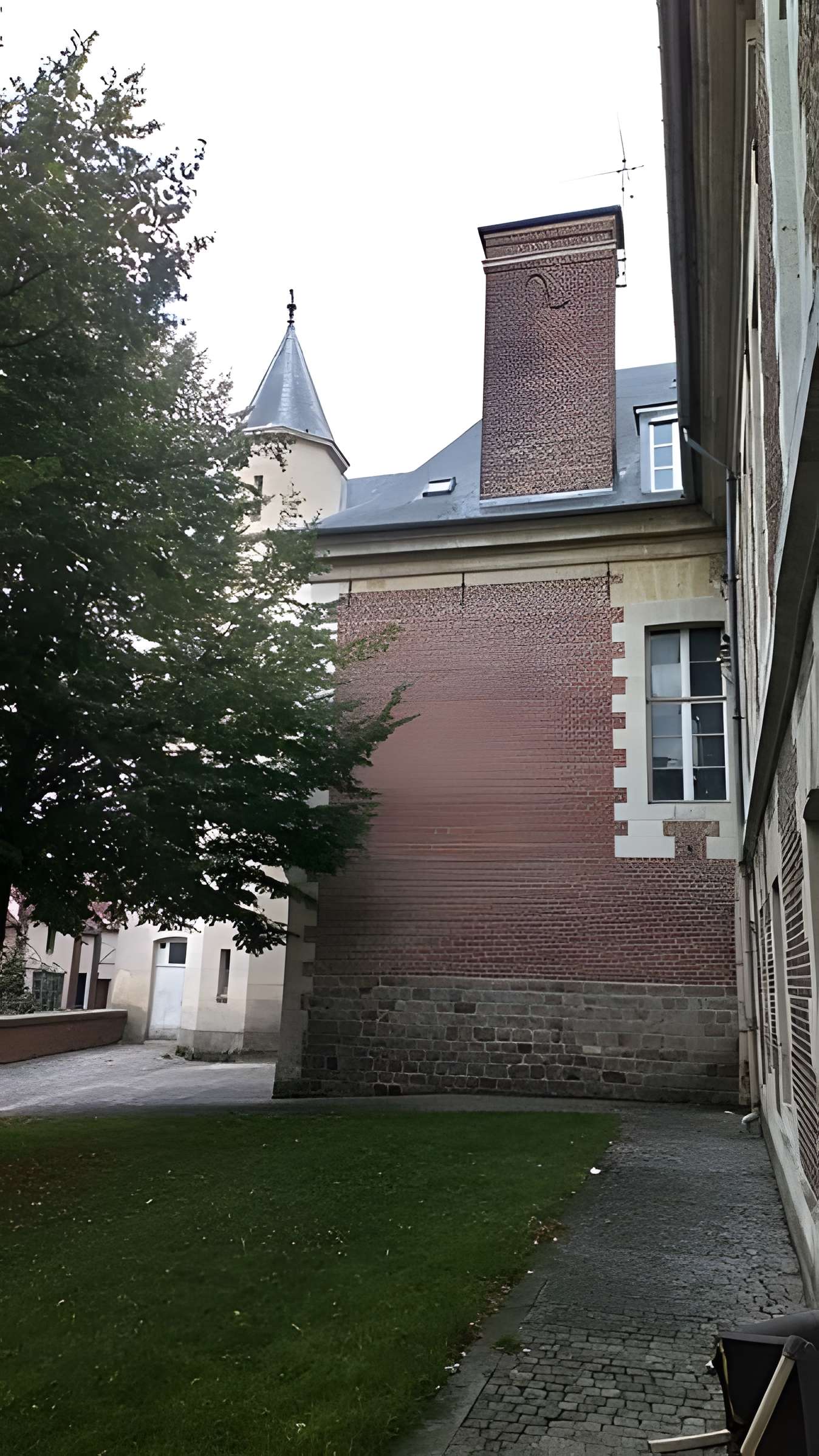 Palais épiscopal d'Amiens