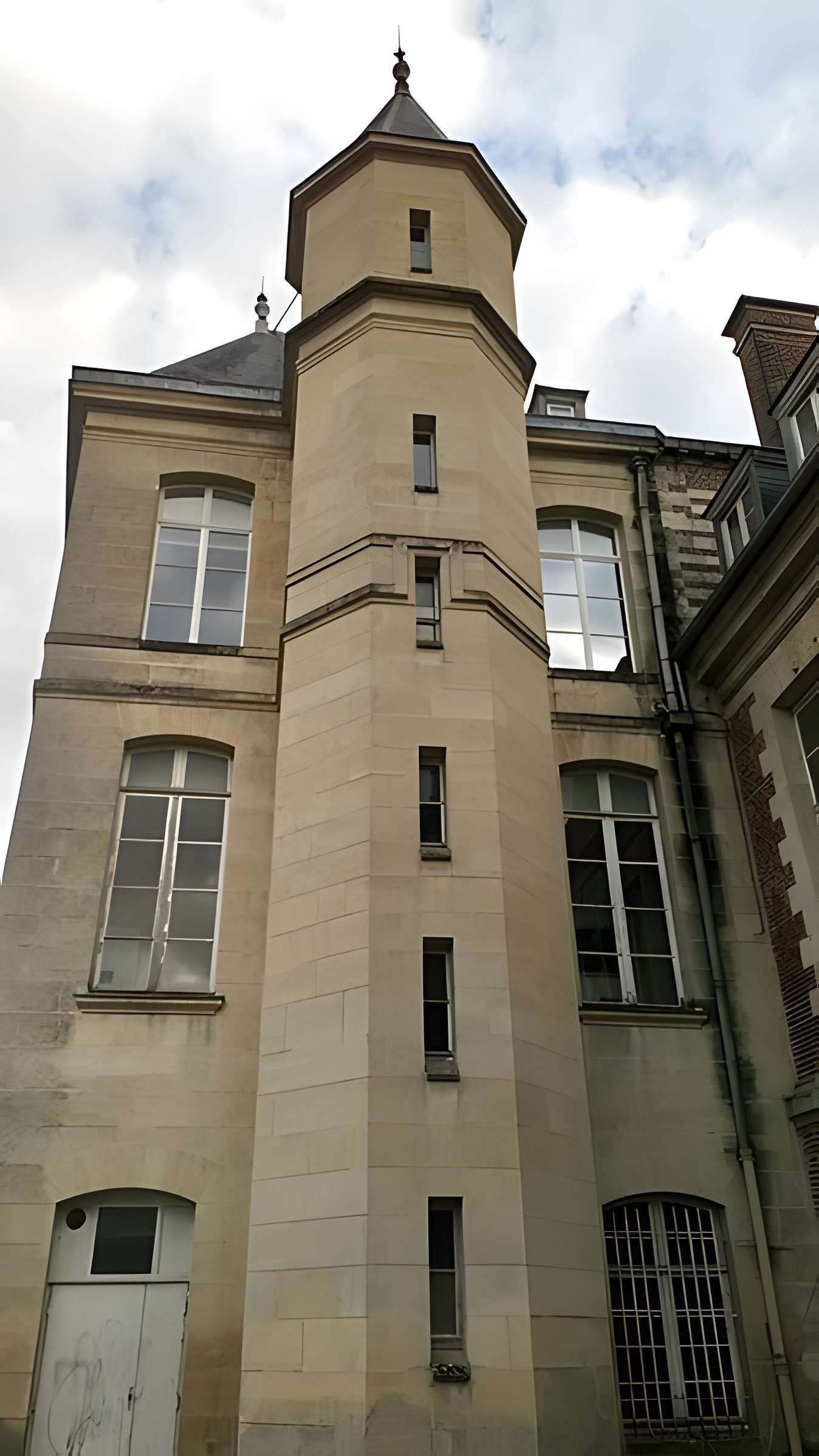 Palais épiscopal d'Amiens