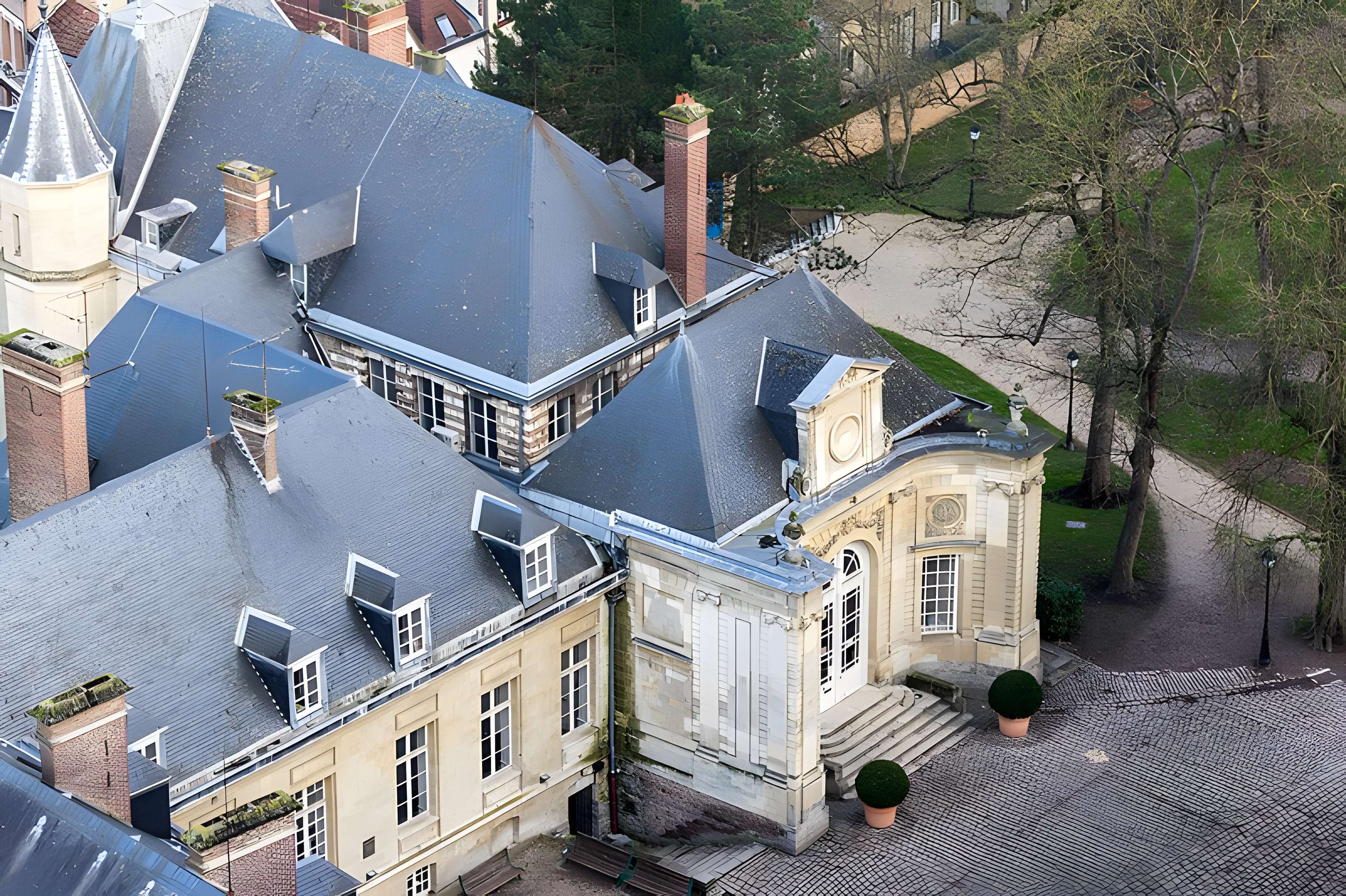 Palais épiscopal d'Amiens