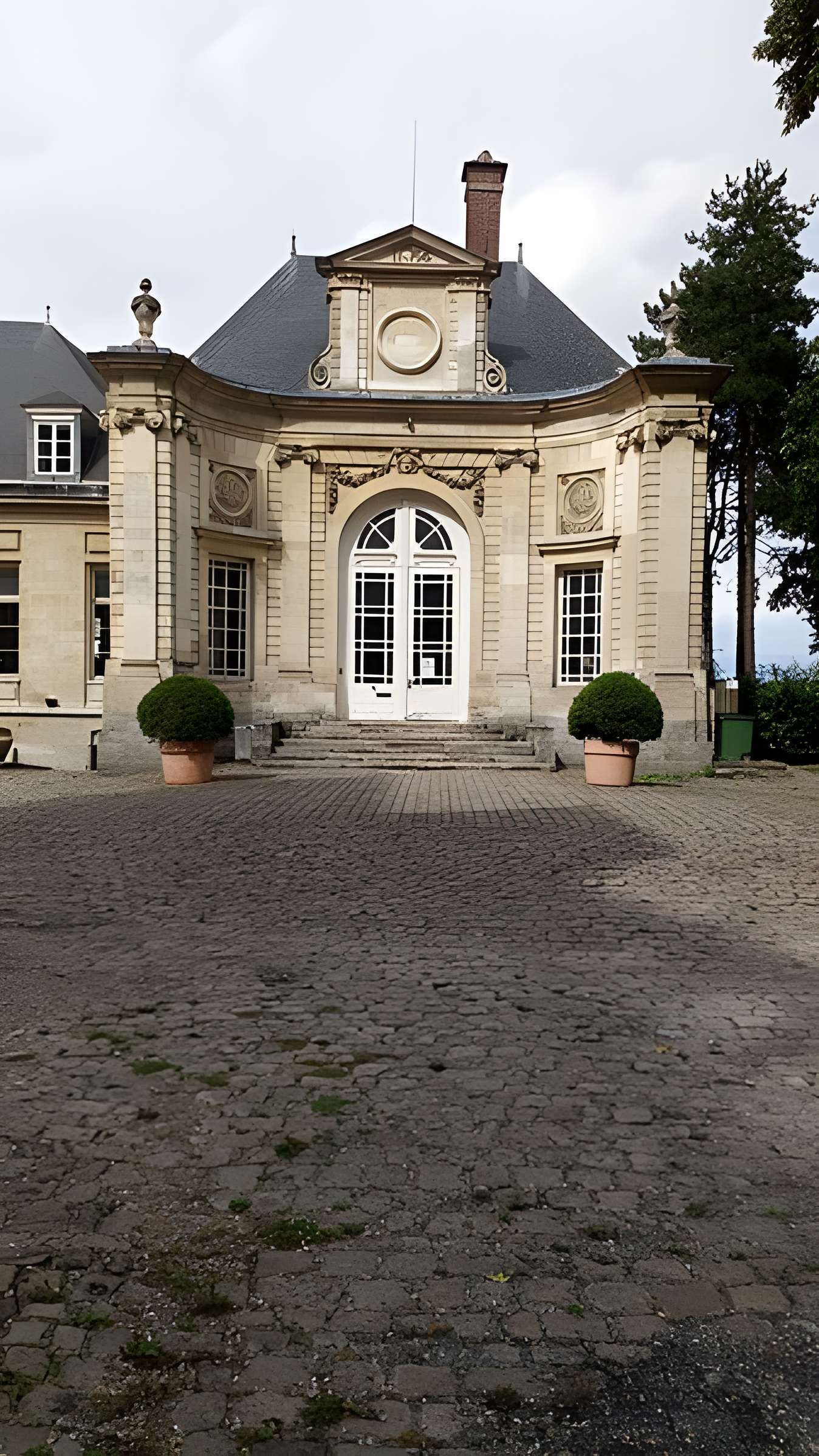 Palais épiscopal d'Amiens