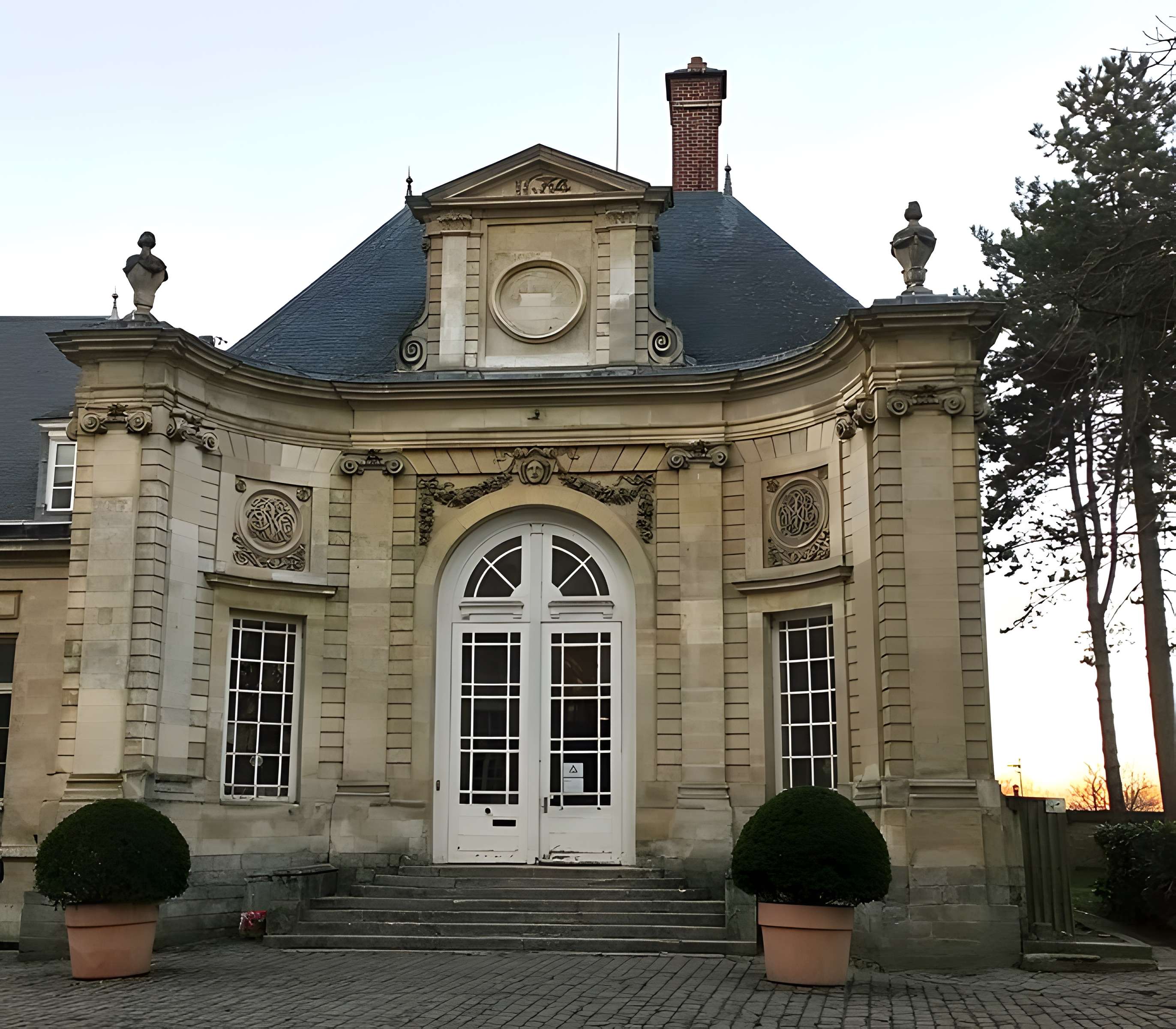 Palais épiscopal d'Amiens