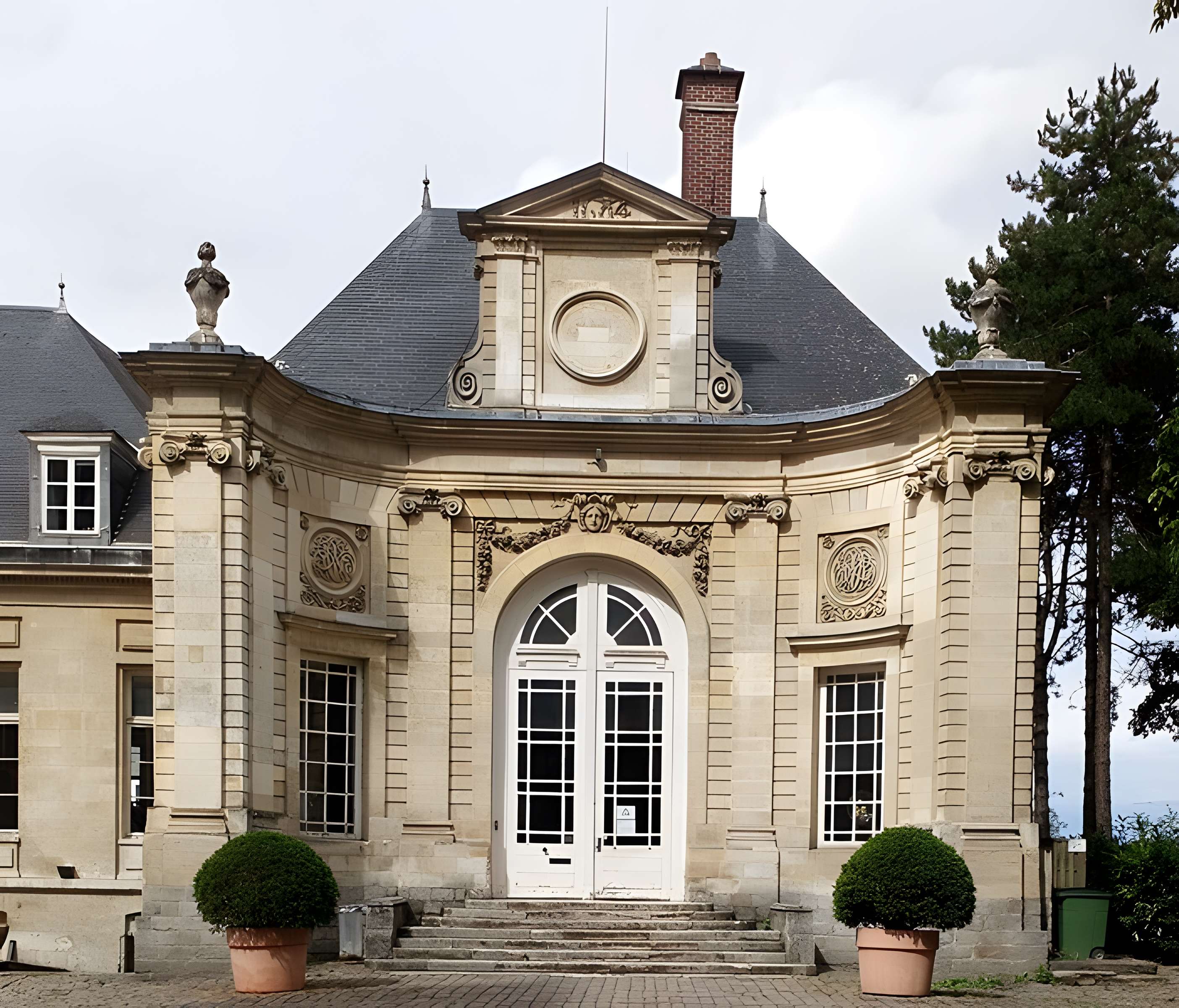 Palais épiscopal d'Amiens