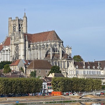 Palais épiscopal dAuxerre
