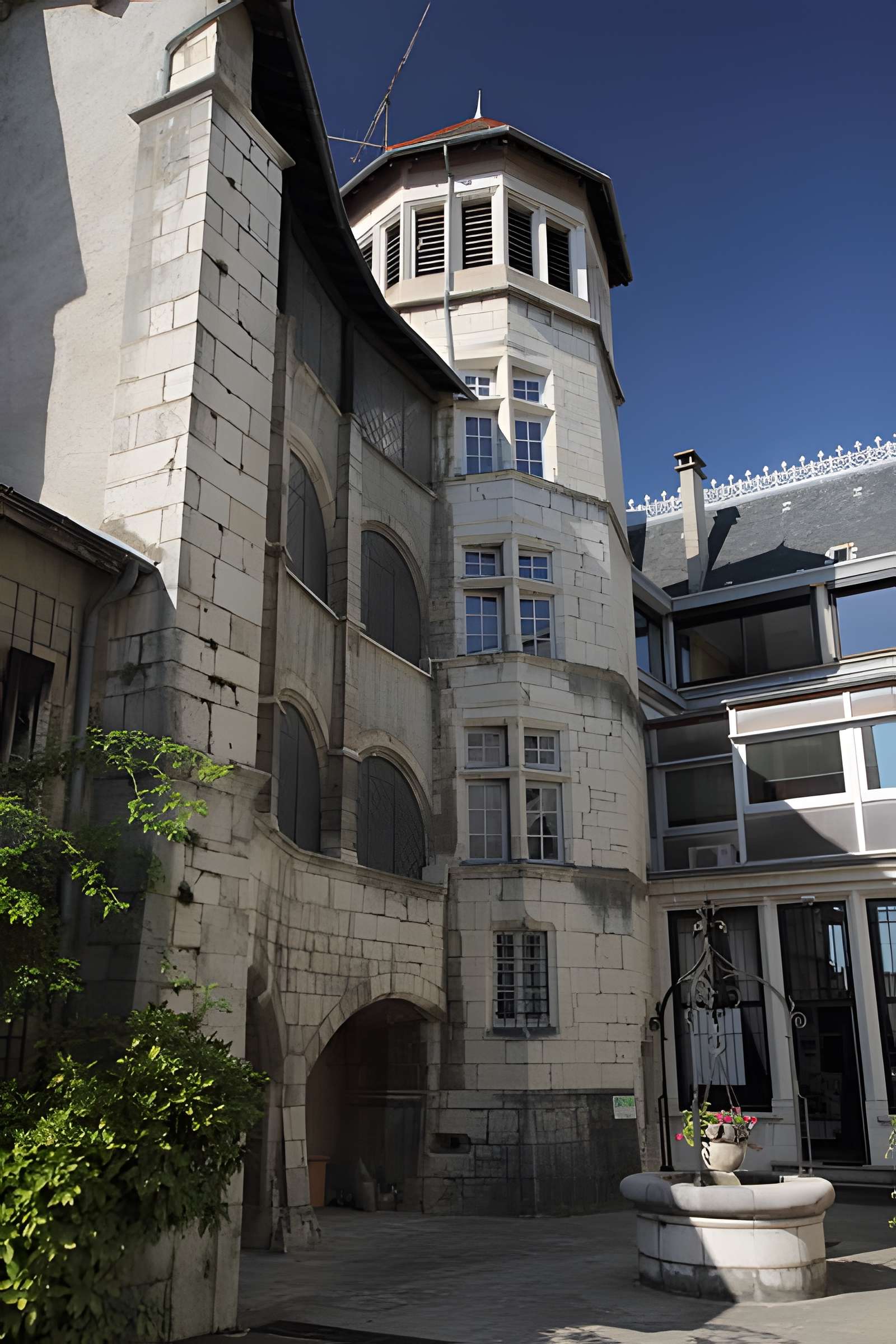 Hôtel des ducs de Savoie à Belley 