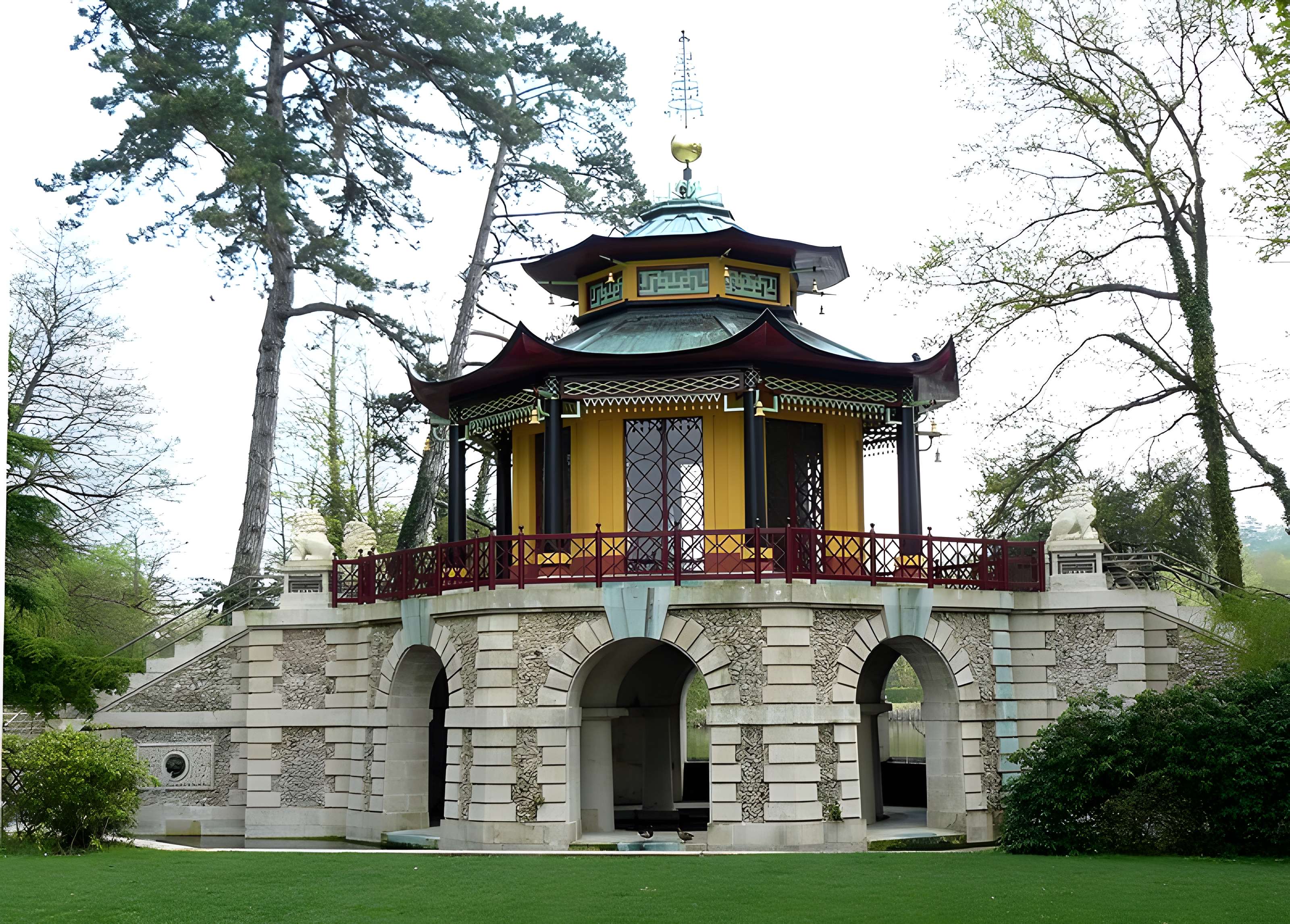 Pavillon chinois de Cassan à L'Isle-Adam