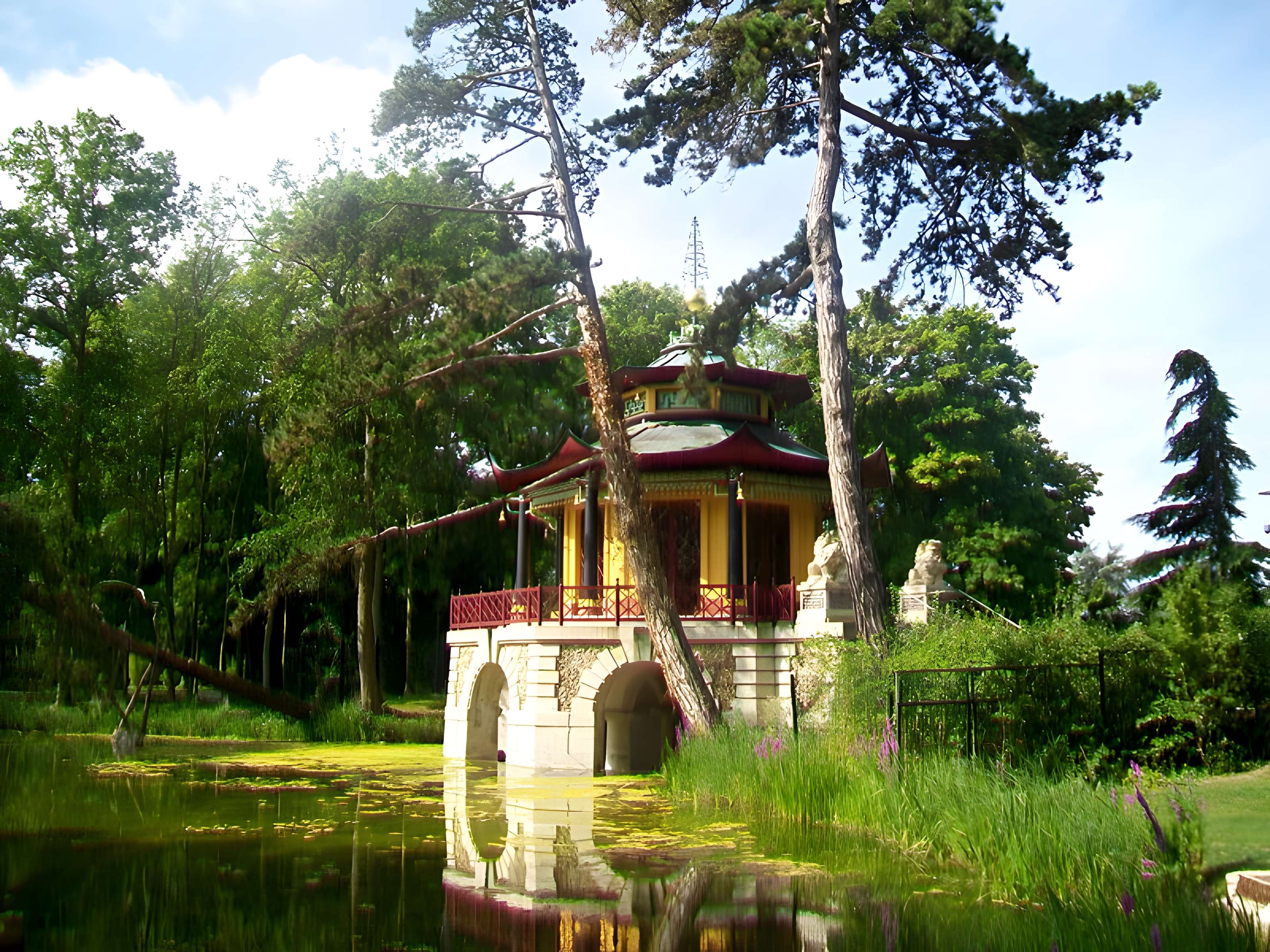 Pavillon chinois de Cassan à L'Isle-Adam