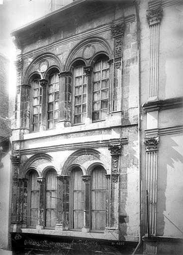 Pavillon Colas des Francs à Orléans