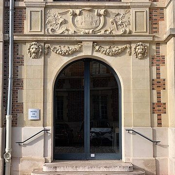 Pavillon dAntoine de Navarre à Charenton-le-Pont