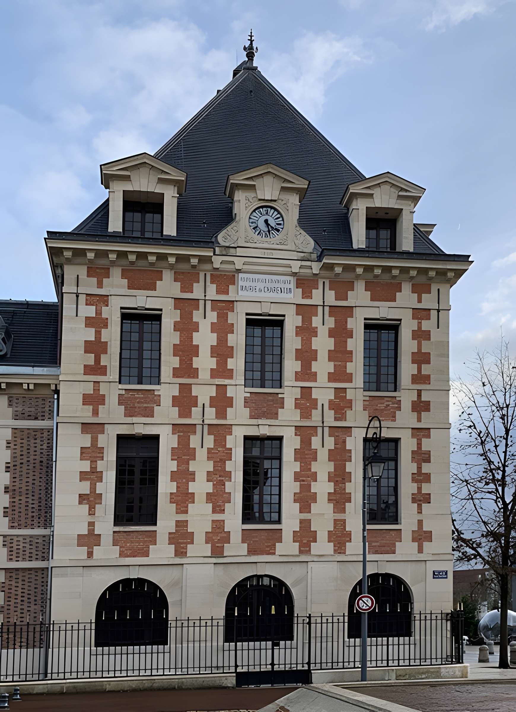 Pavillon d'Antoine de Navarre à Charenton-le-Pont