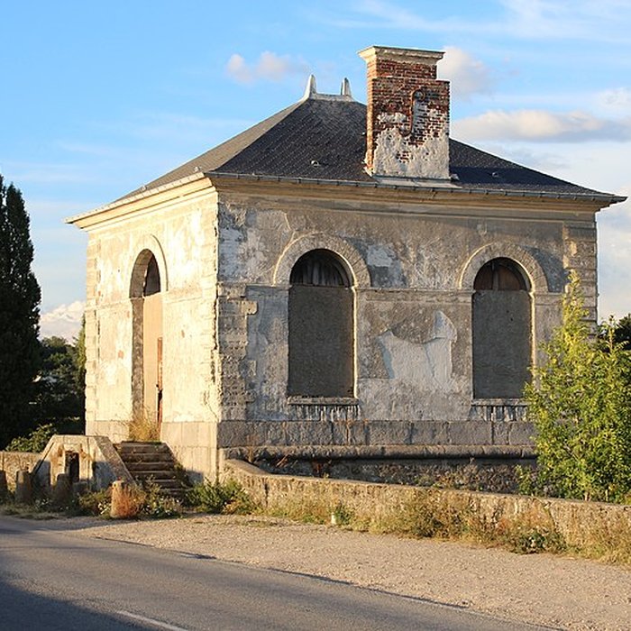 Photo de Pavillon de lÉtang de Saclay