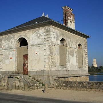 Pavillon de lÉtang de Saclay