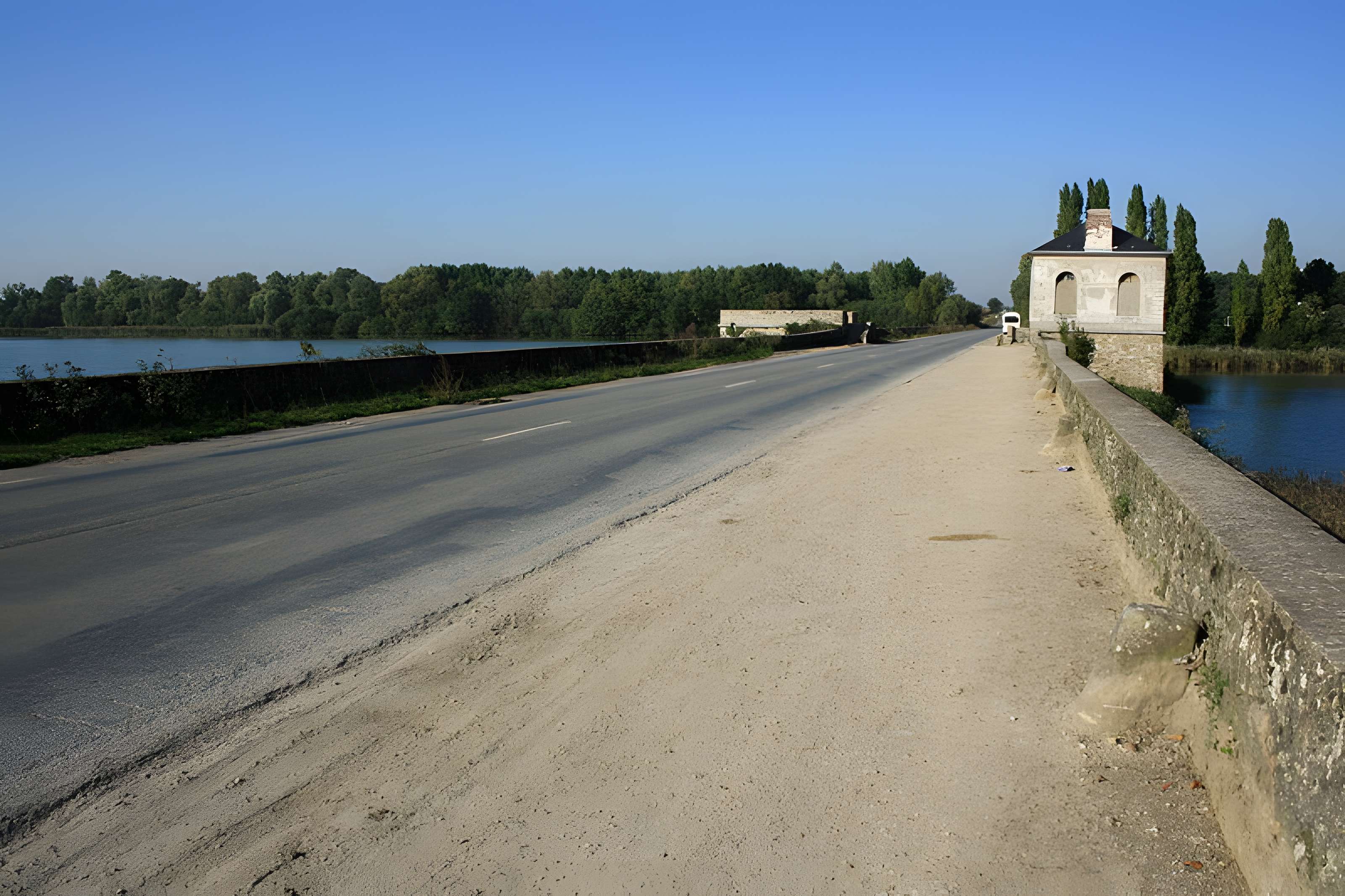 Pavillon de l'Étang de Saclay