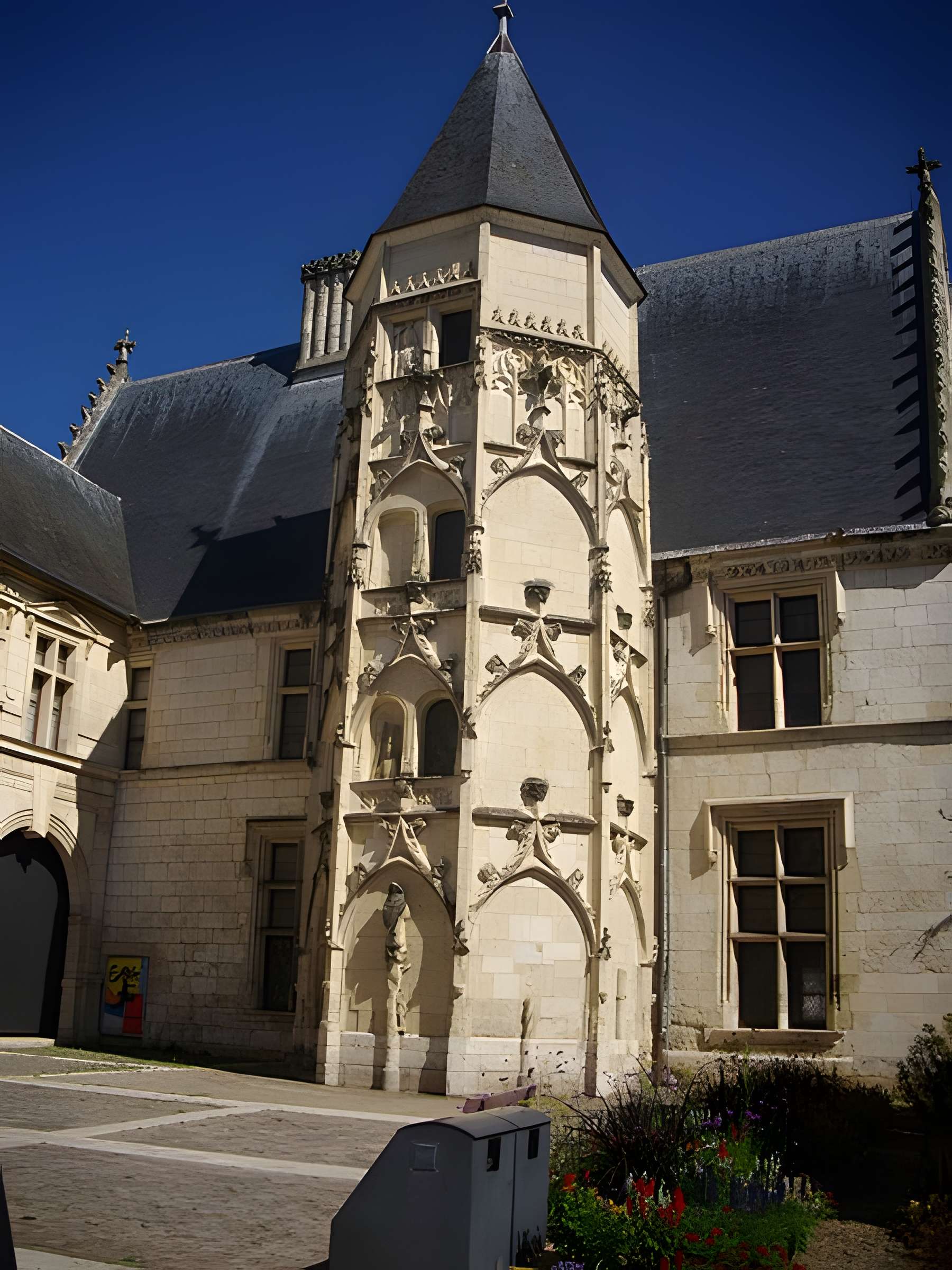 Hôtel des Échevins à Bourges