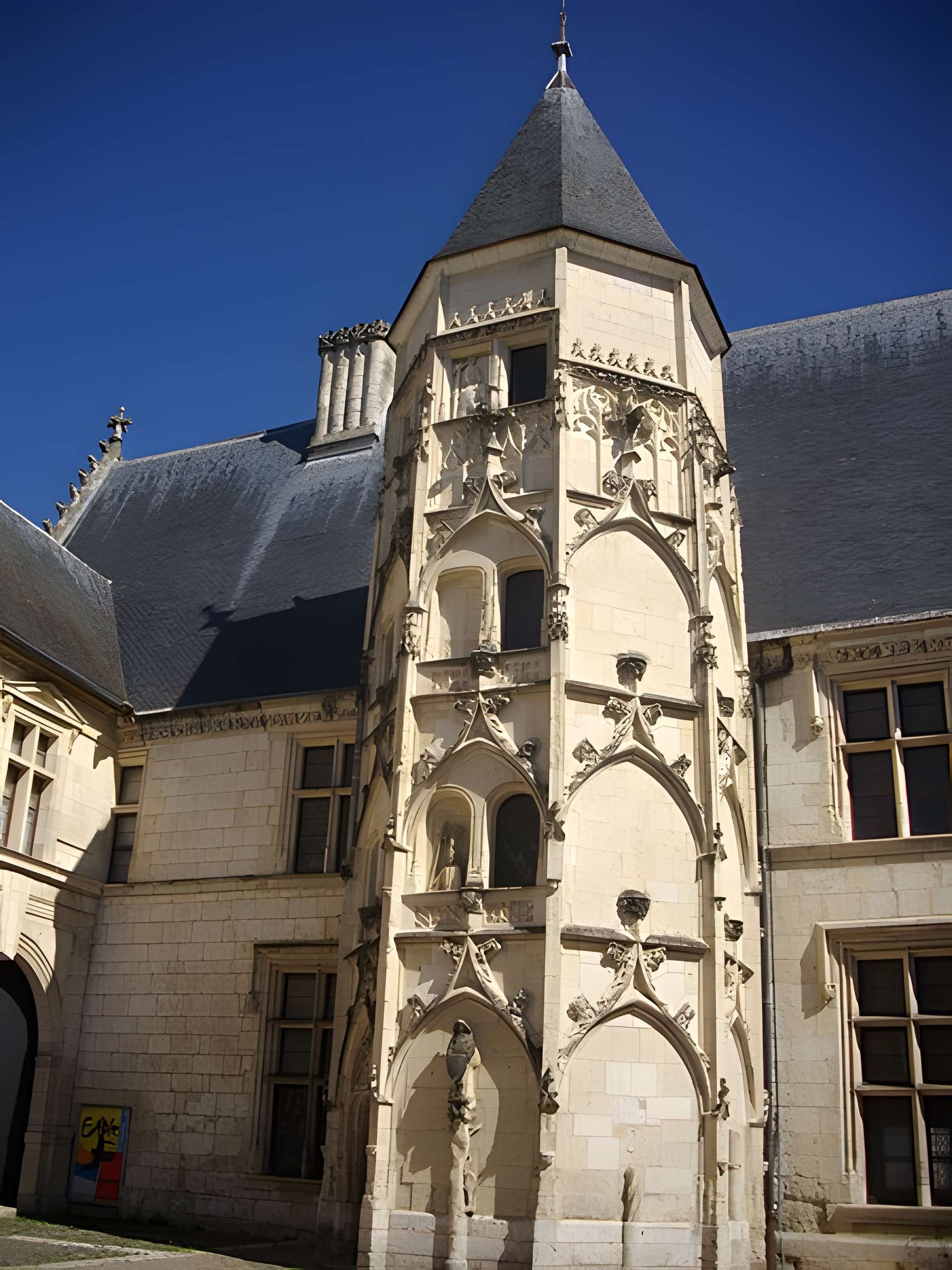 Hôtel des Échevins à Bourges