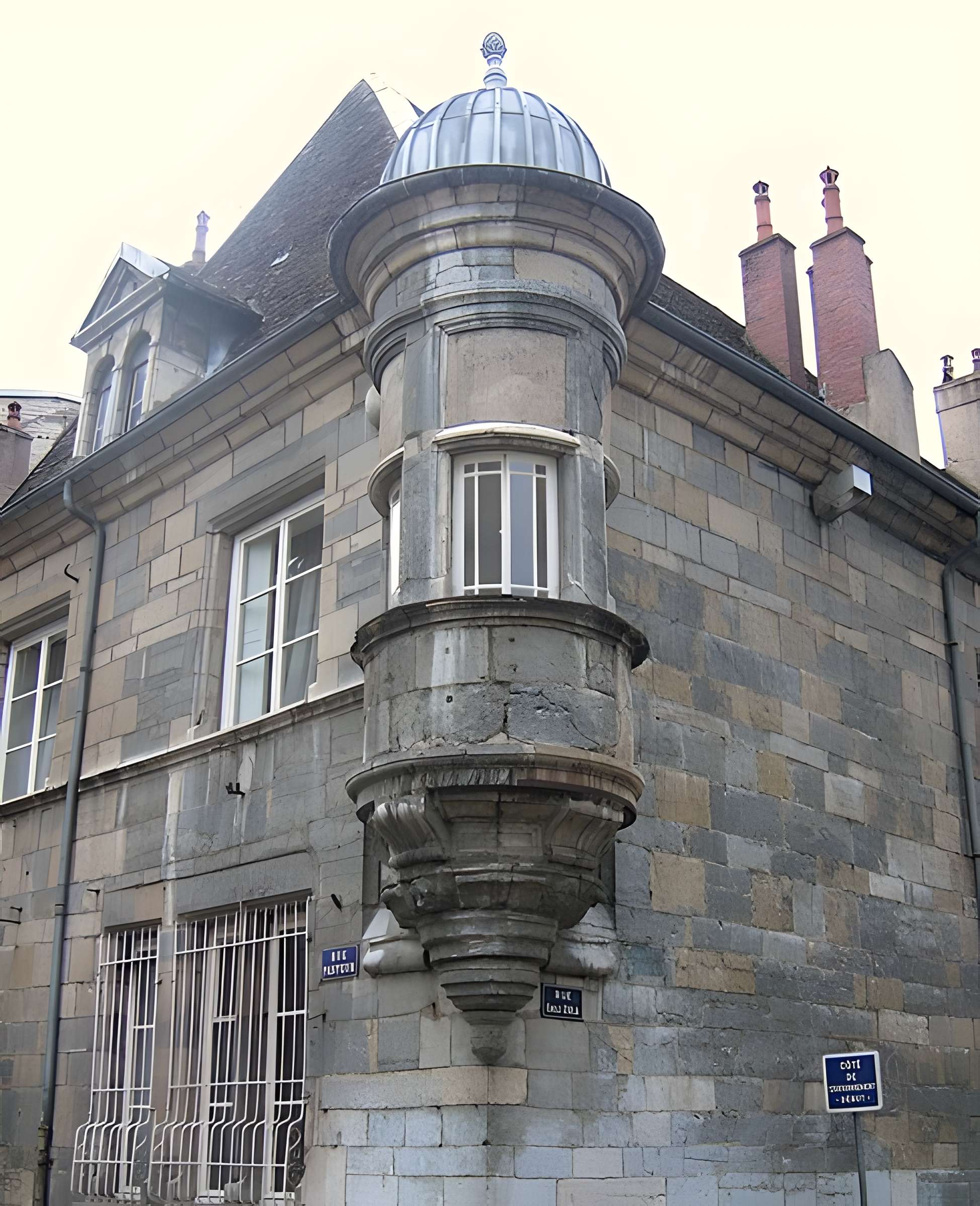 Petit Hôtel Chassignet à Besançon