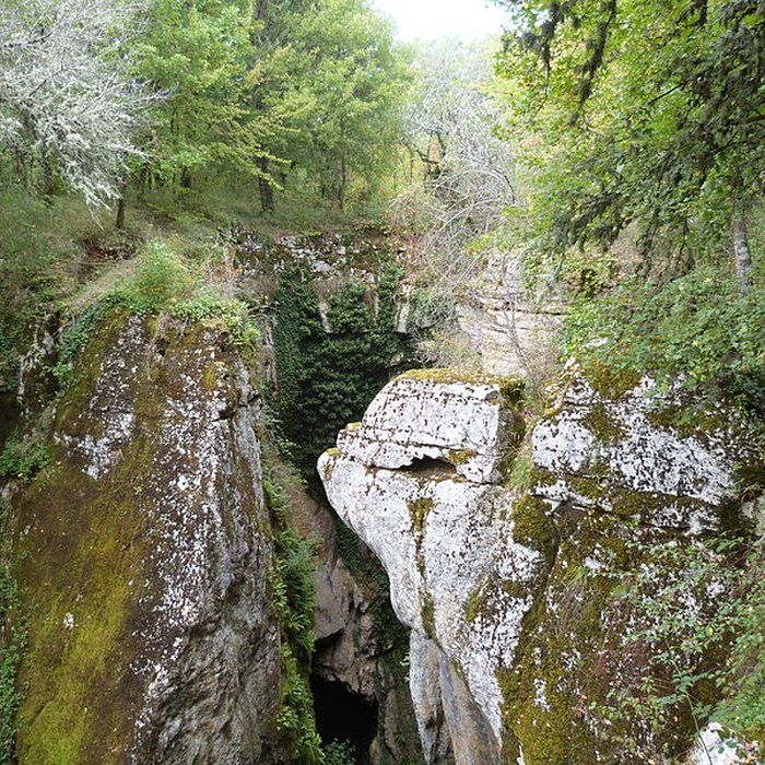 Photo de Phosphatière du Cloup dAural à Bach