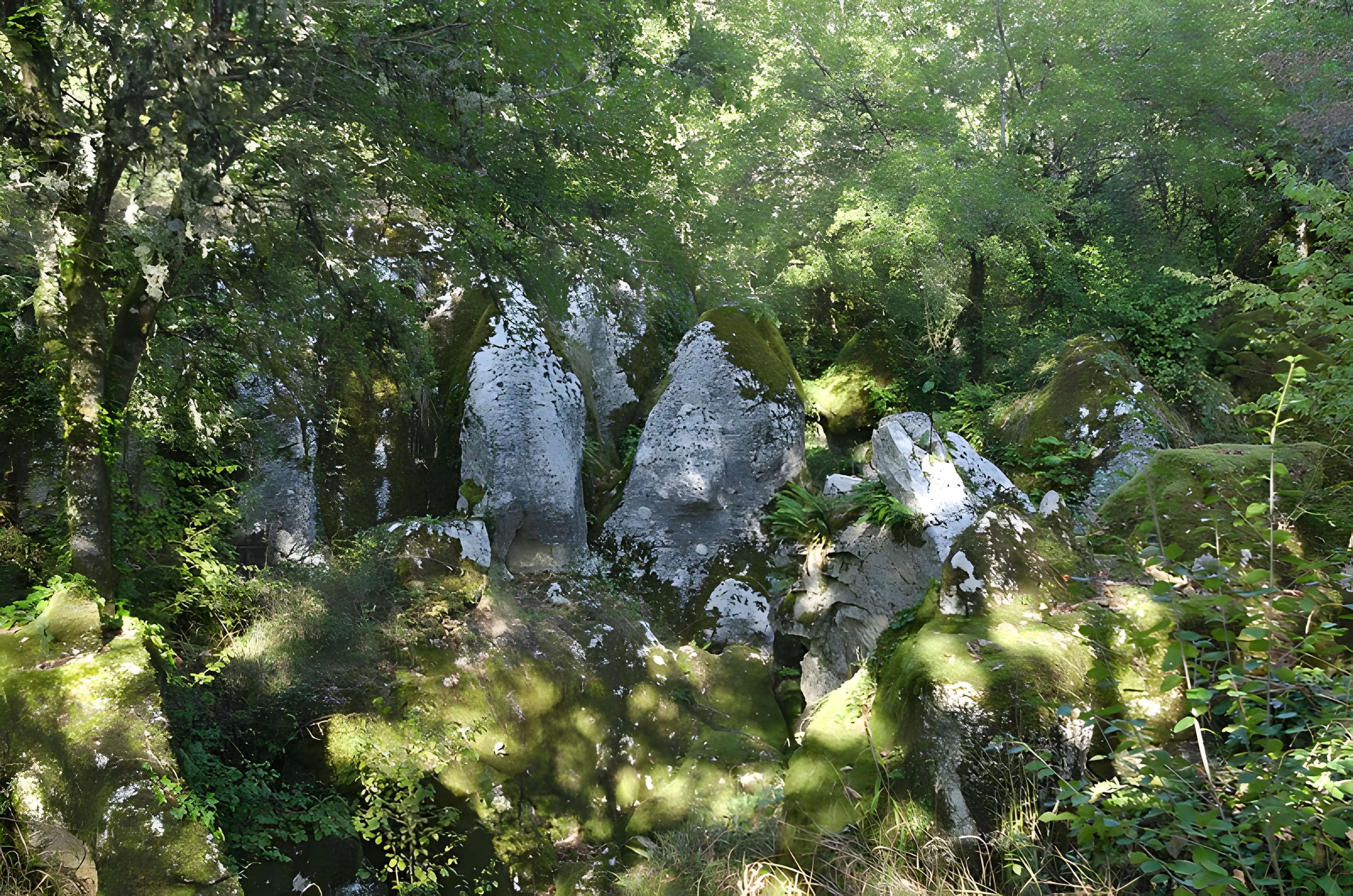 Phosphatière du Cloup d'Aural à Bach