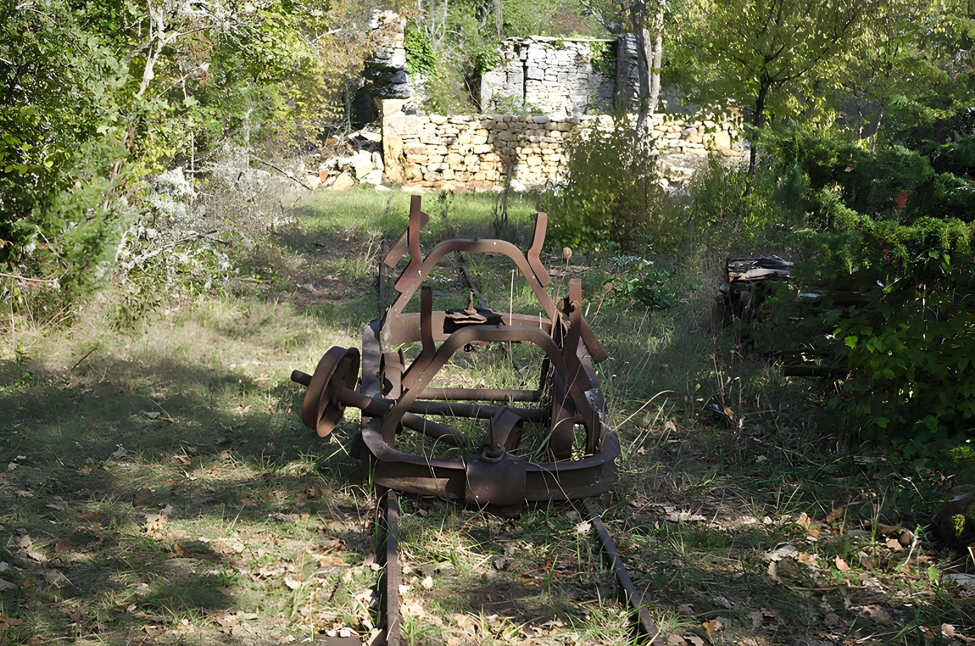 Phosphatière du Cloup d'Aural à Bach
